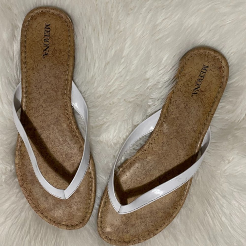 Merona White Flip Flop Sandals Women's 10